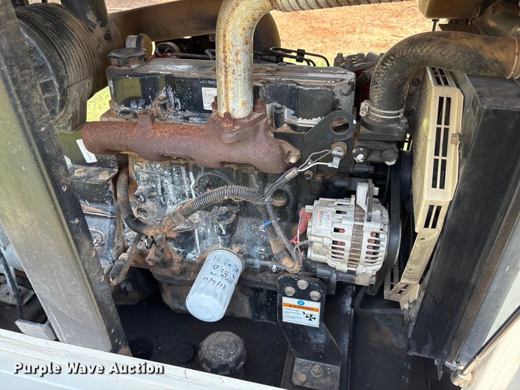 image for item FC2512 2011 Ingersoll Rand G25 generator