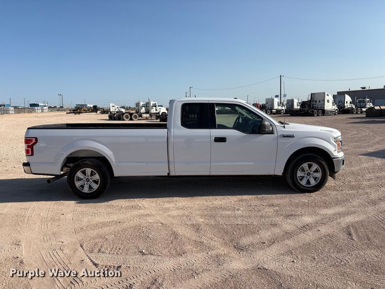 image for item FC2513 2018 Ford F150 Ext. Cab pickup truck