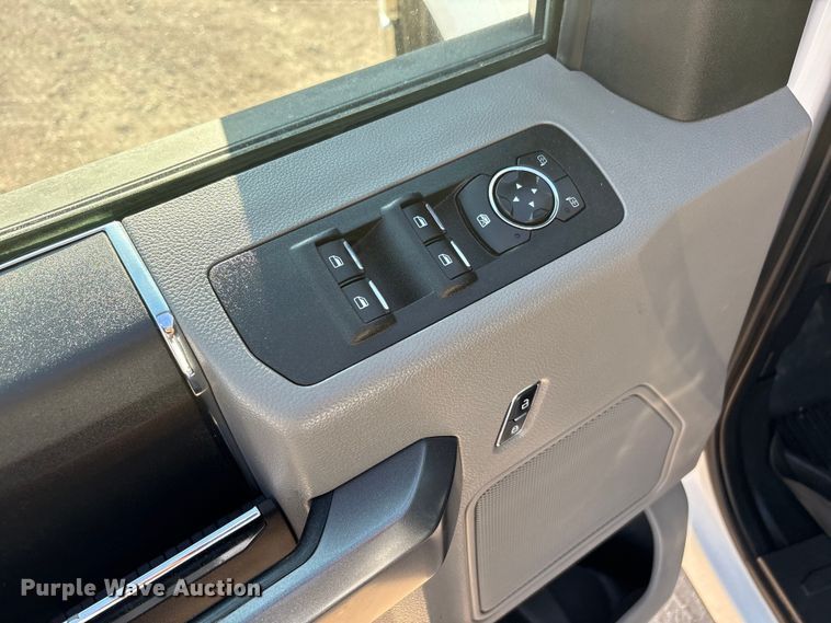 image for item FC2513 2018 Ford F150 Ext. Cab pickup truck