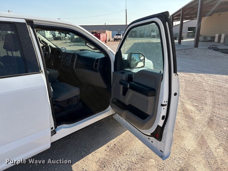 image for item FC2513 2018 Ford F150 Ext. Cab pickup truck