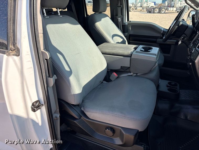 image for item FC2513 2018 Ford F150 Ext. Cab pickup truck