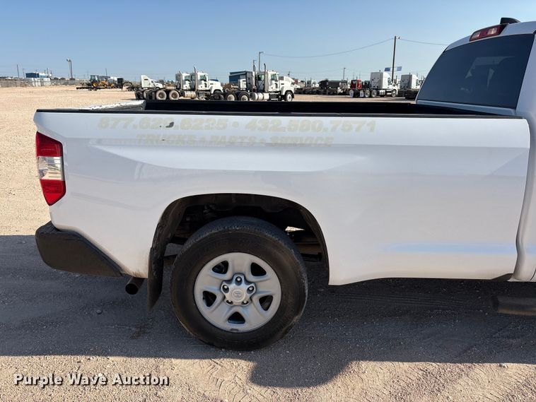image for item FC2514 2020 Toyota Tundra Ext. Cab pickup truck