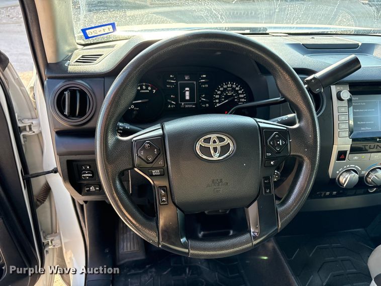 image for item FC2514 2020 Toyota Tundra Ext. Cab pickup truck