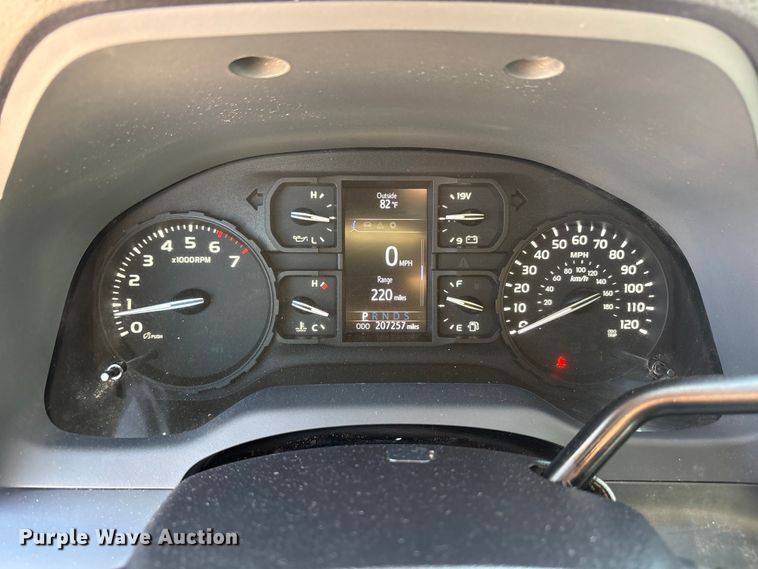 image for item FC2514 2020 Toyota Tundra Ext. Cab pickup truck
