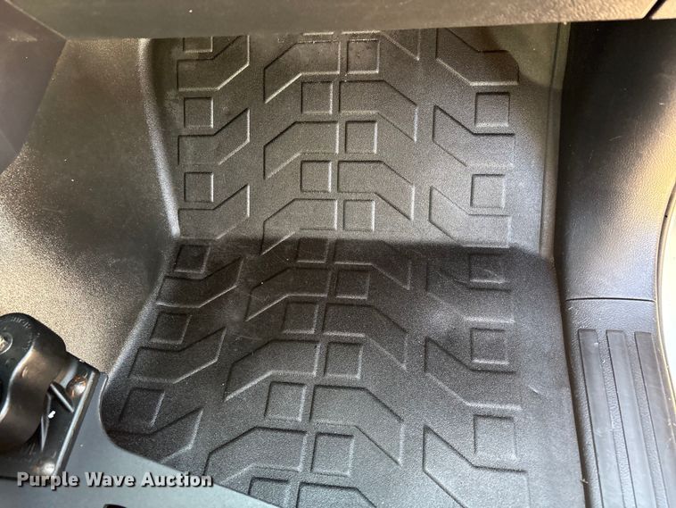 image for item FC2514 2020 Toyota Tundra Ext. Cab pickup truck