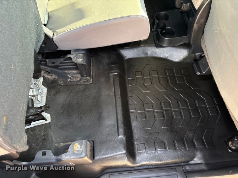 image for item FC2514 2020 Toyota Tundra Ext. Cab pickup truck