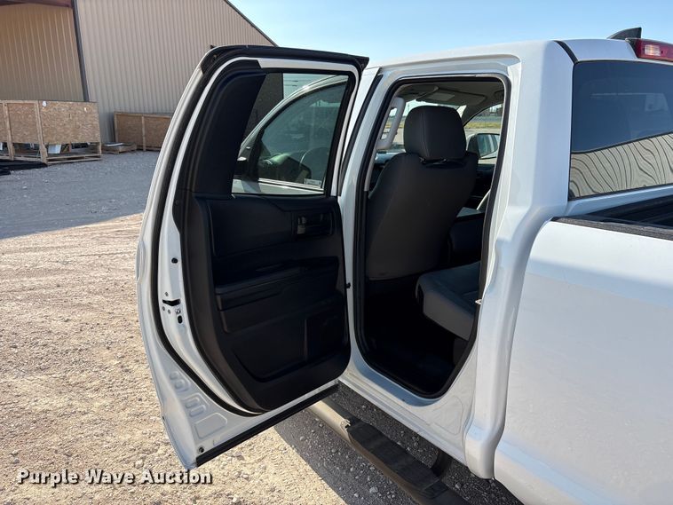 image for item FC2514 2020 Toyota Tundra Ext. Cab pickup truck
