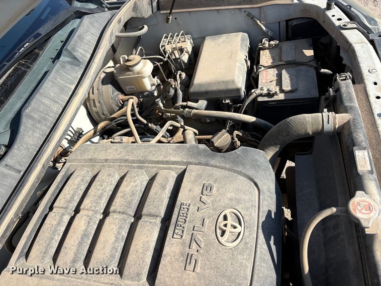 image for item FC2514 2020 Toyota Tundra Ext. Cab pickup truck
