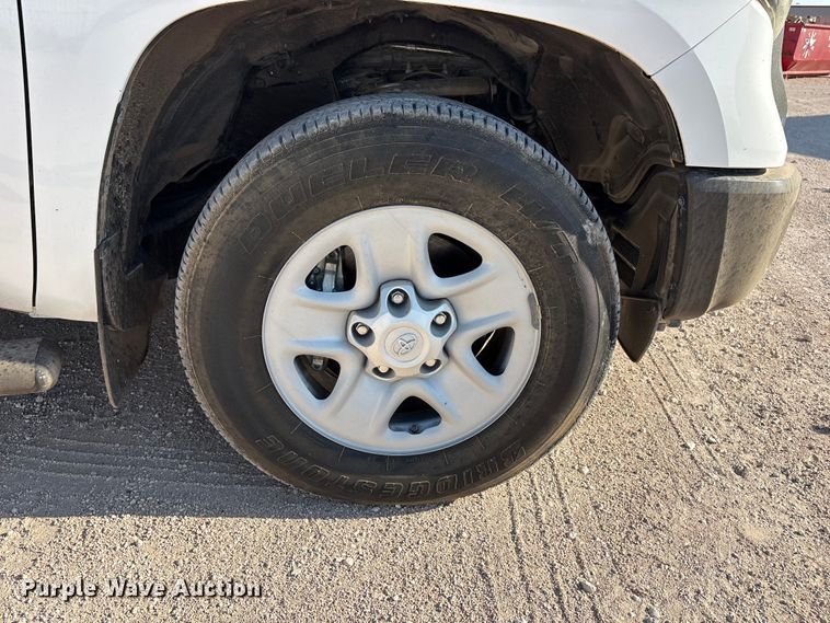 image for item FC2514 2020 Toyota Tundra Ext. Cab pickup truck