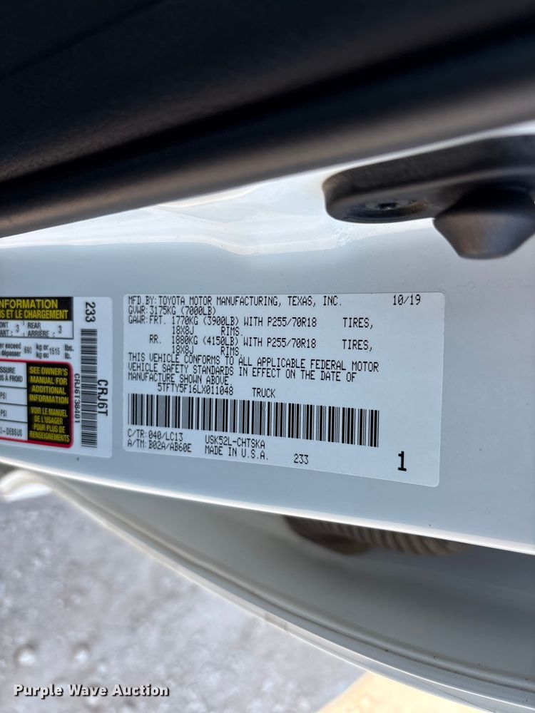 image for item FC2514 2020 Toyota Tundra Ext. Cab pickup truck