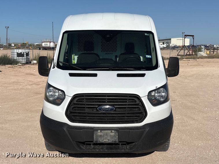 image for item FC2515 2019 Ford Transit van
