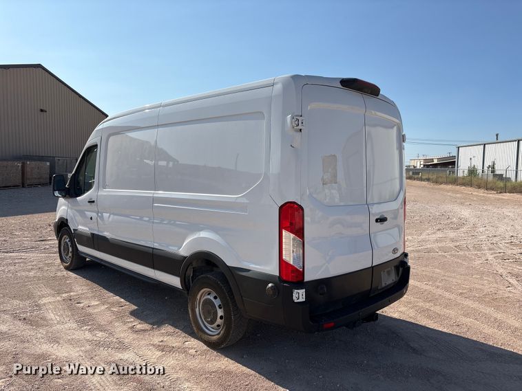 image for item FC2515 2019 Ford Transit van