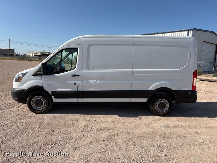 image for item FC2515 2019 Ford Transit van