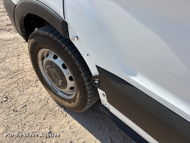 image for item FC2515 2019 Ford Transit van