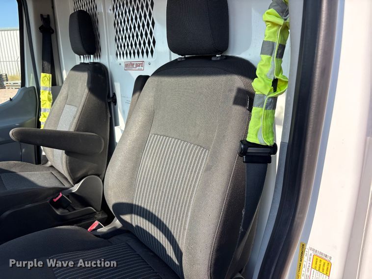 image for item FC2515 2019 Ford Transit van