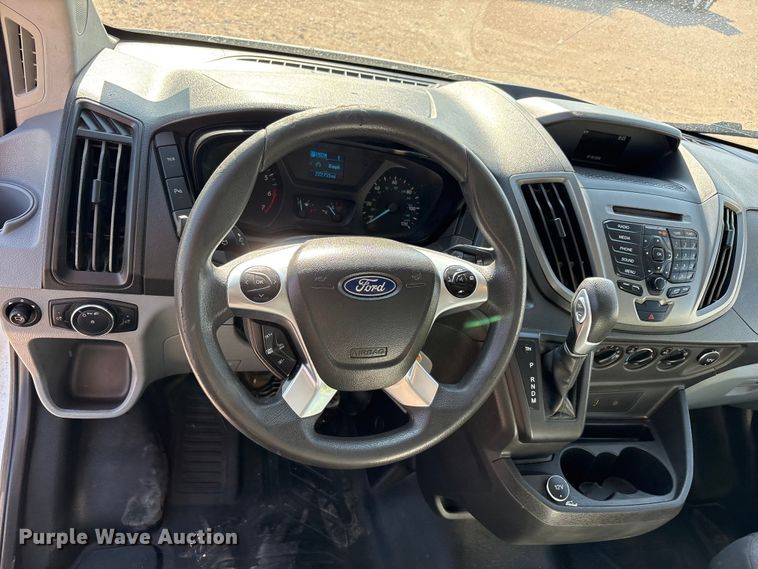 image for item FC2515 2019 Ford Transit van