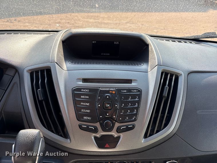 image for item FC2515 2019 Ford Transit van