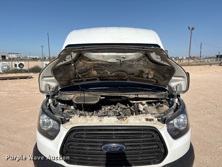 image for item FC2515 2019 Ford Transit van