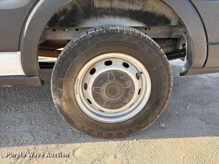 image for item FC2515 2019 Ford Transit van