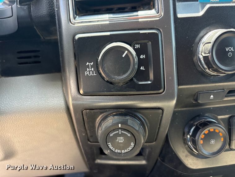 image for item FC2516 2018 Ford F150 Crew Cab pickup truck