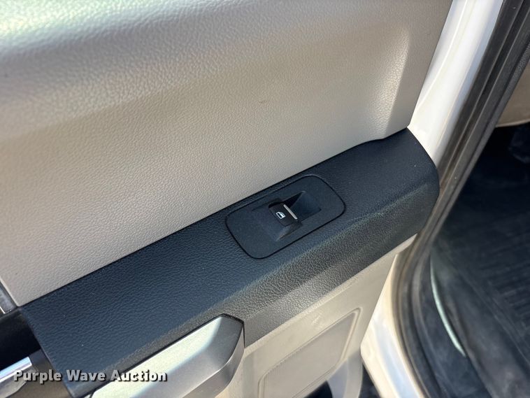 image for item FC2516 2018 Ford F150 Crew Cab pickup truck
