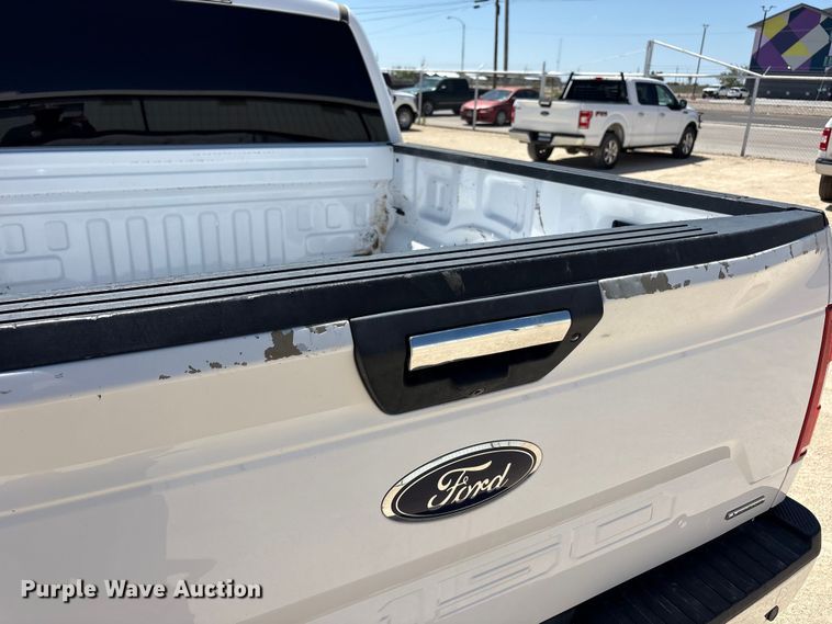 image for item FC2517 2020 Ford F150 Crew Cab pickup truck
