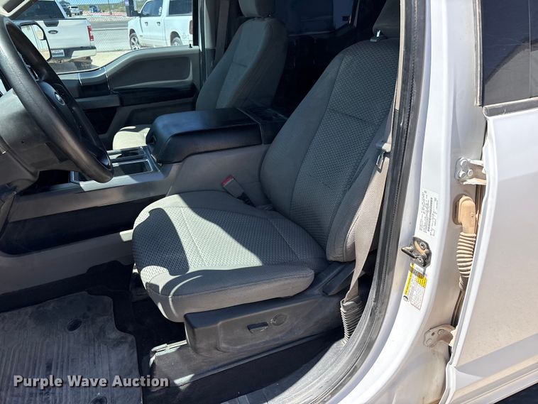 image for item FC2517 2020 Ford F150 Crew Cab pickup truck