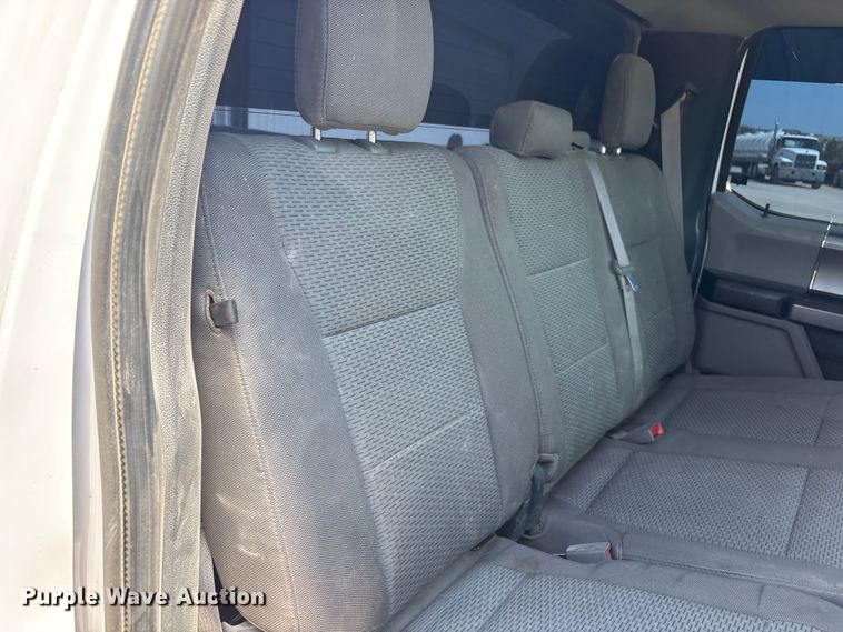 image for item FC2517 2020 Ford F150 Crew Cab pickup truck