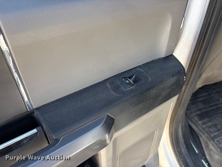 image for item FC2517 2020 Ford F150 Crew Cab pickup truck