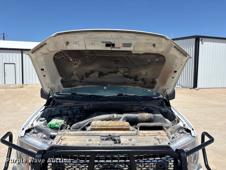 image for item FC2517 2020 Ford F150 Crew Cab pickup truck
