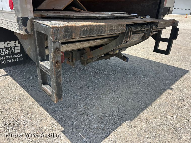 image for item FC2850 2014 Kenworth T370 box truck