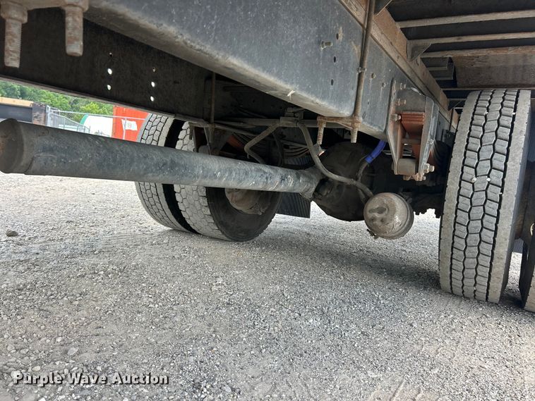 image for item FC2850 2014 Kenworth T370 box truck