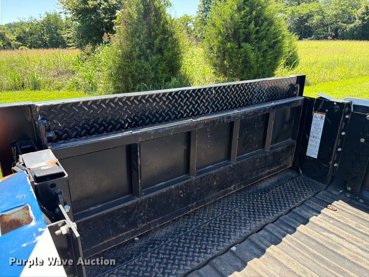 image for item FC3247 2011 GMC Sierra 2500HD Ext. Cab pickup truck