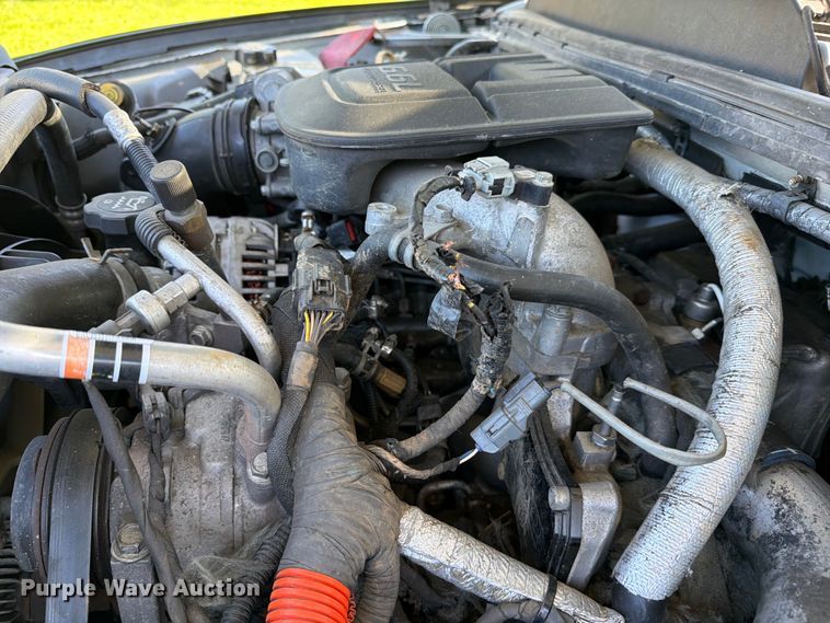 image for item FC3247 2011 GMC Sierra 2500HD Ext. Cab pickup truck