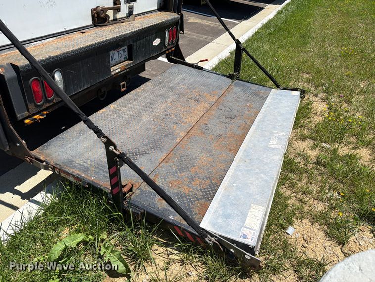 image for item FC3248 2016 Chevrolet Express delivery van