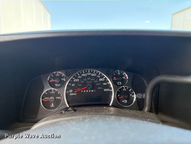 image for item FC3248 2016 Chevrolet Express delivery van
