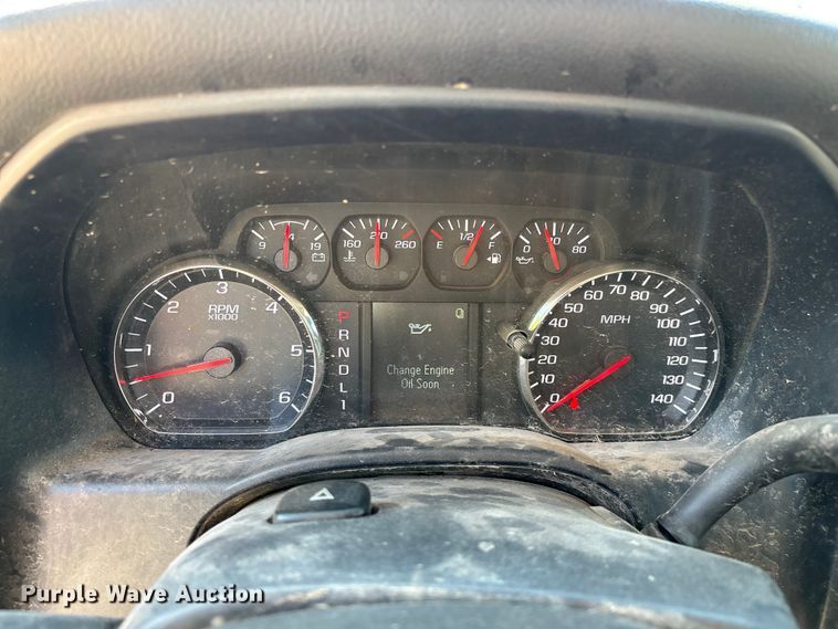 image for item FG0519 2018 Chevrolet Silverado 3500HD Crew Cab pickup truck