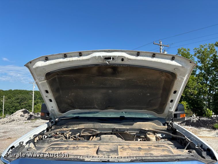 image for item FG0519 2018 Chevrolet Silverado 3500HD Crew Cab pickup truck