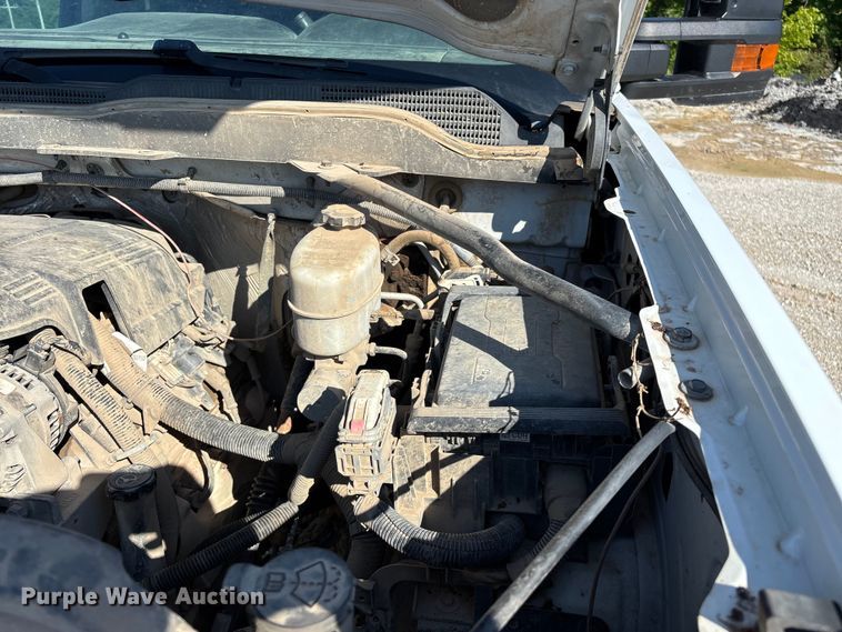 image for item FG0519 2018 Chevrolet Silverado 3500HD Crew Cab pickup truck
