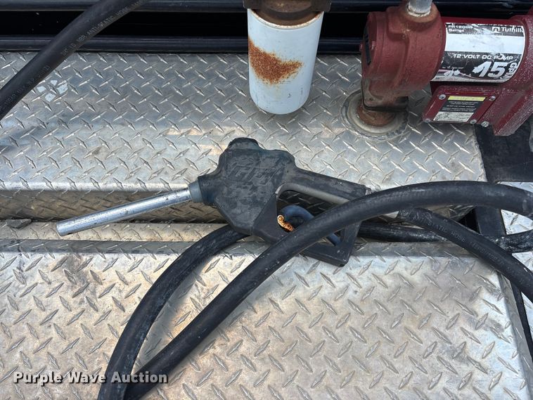 image for item FG0528 2016 Ford F350 Super Duty Crew Cab flatbed pickup truck