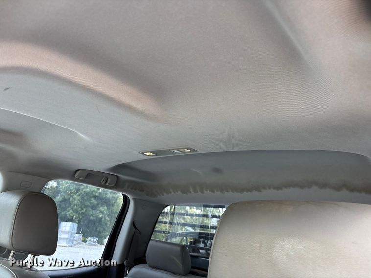 image for item FG0530 2015 GMC Sierra 2500HD Crew Cab pickup truck