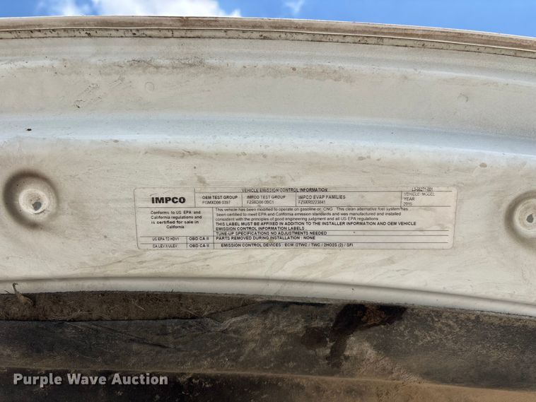 image for item FG0530 2015 GMC Sierra 2500HD Crew Cab pickup truck