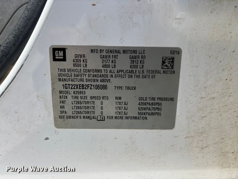 image for item FG0530 2015 GMC Sierra 2500HD Crew Cab pickup truck
