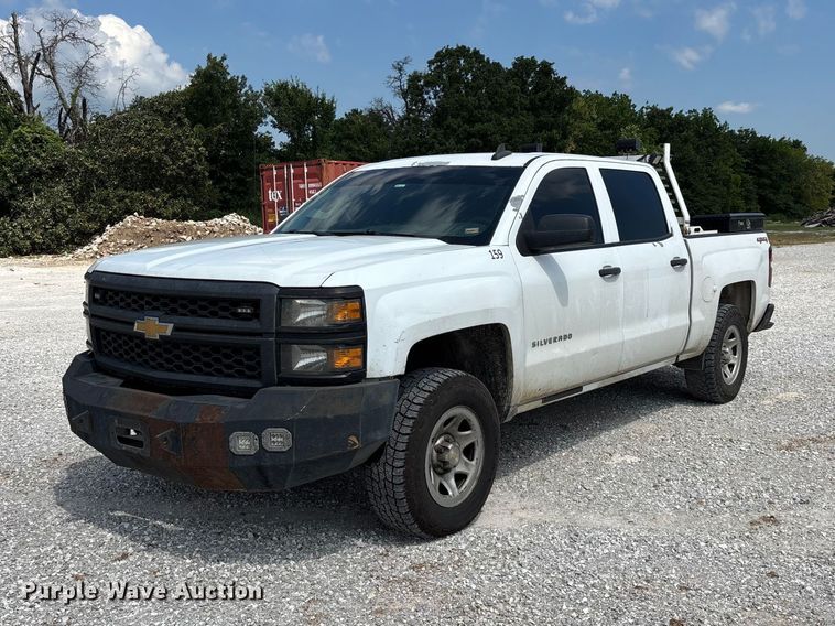 image for item FG0531 2015 Chevrolet Silverado 1500 Crew Cab pickup truck