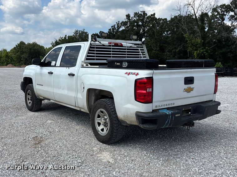 image for item FG0531 2015 Chevrolet Silverado 1500 Crew Cab pickup truck