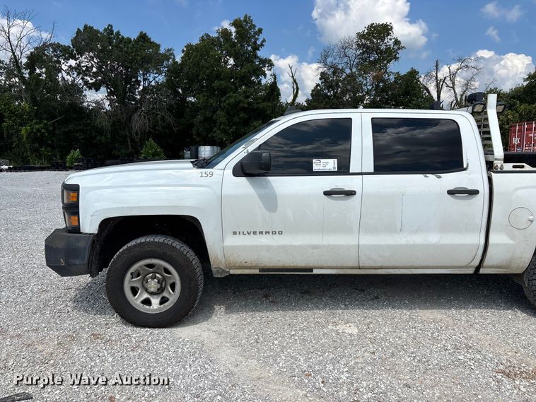 image for item FG0531 2015 Chevrolet Silverado 1500 Crew Cab pickup truck