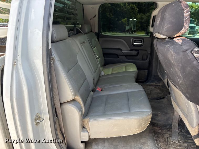 image for item FG0531 2015 Chevrolet Silverado 1500 Crew Cab pickup truck