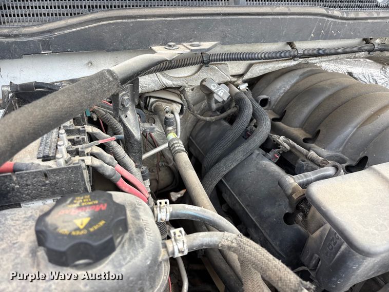 image for item FG0531 2015 Chevrolet Silverado 1500 Crew Cab pickup truck