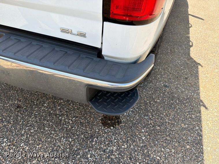 image for item FH6184 2017 GMC  Sierra 1500 SLE Ext. Cab pickup truck