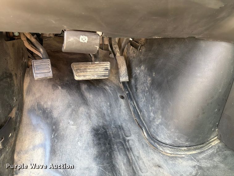image for item FH6251 2017 GMC Savana G2500 van